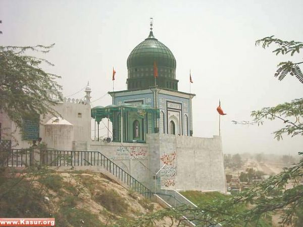 Hazrat Baba Kamal Chishti Tomb | دربار بابا کمال چشتی