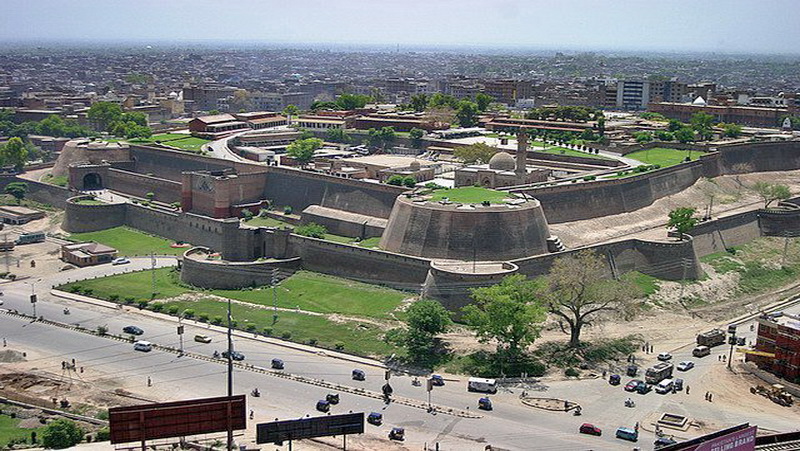 Bala Hisar Fort | قلعه بالاحصار