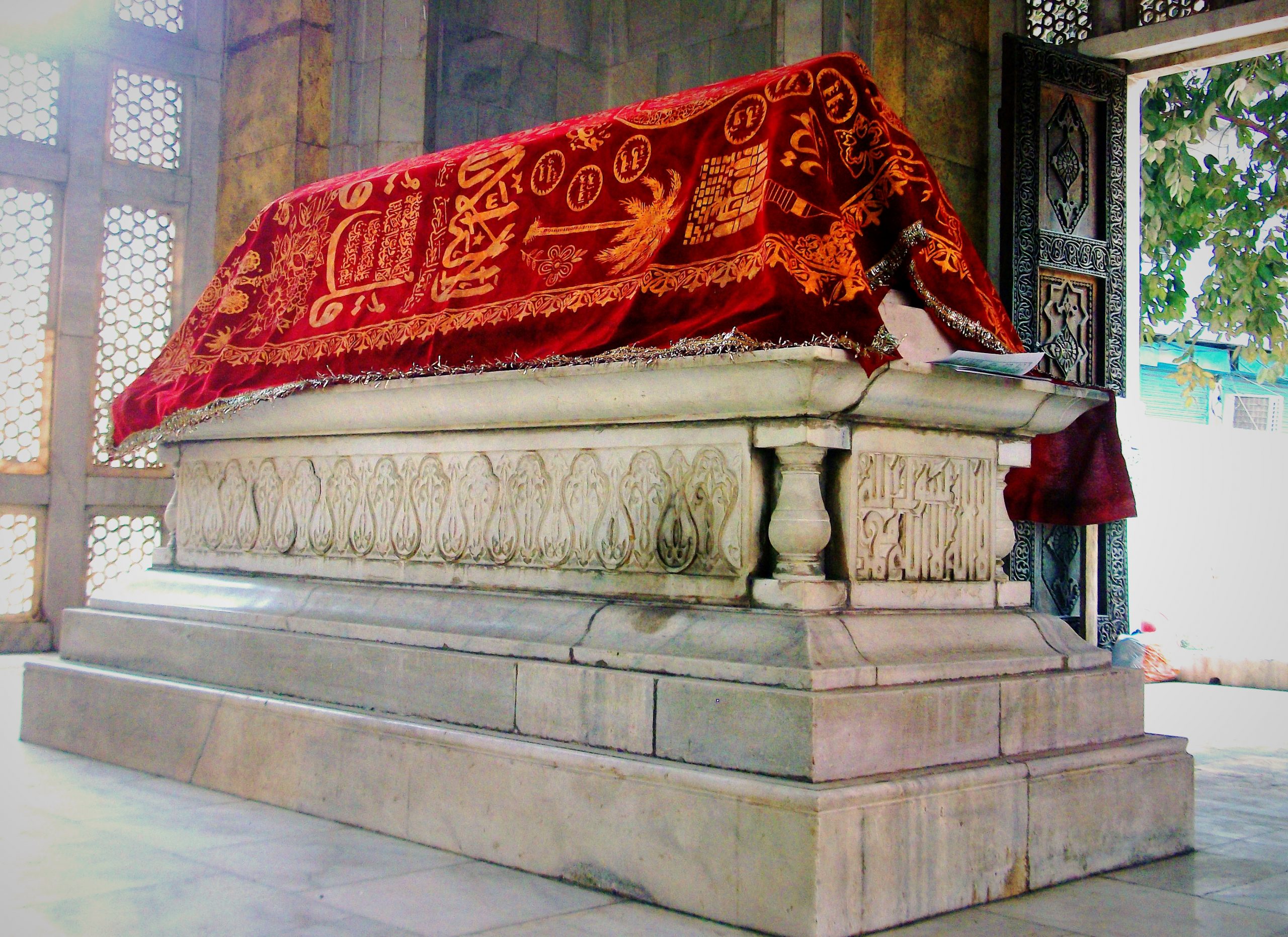 Tomb of Qutb ud-Din Aibak | Lahore | قطب‌الدین ایبک کا مزار