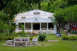 White Palace Marghazar | سفید محل