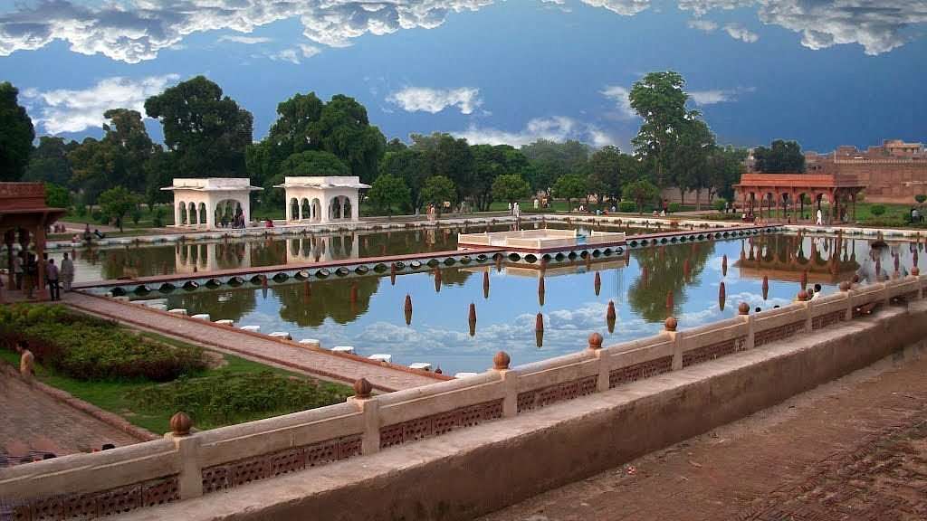 Shalimar Gardens | شالیمار باغ
