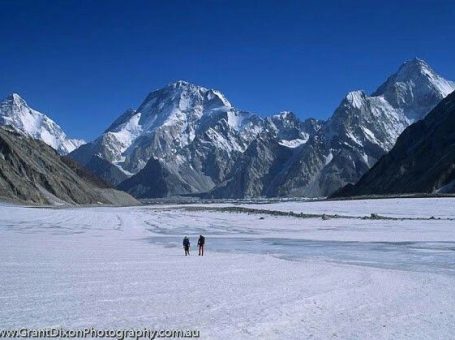 Vigne Glacier | وینیہ گلیشیر